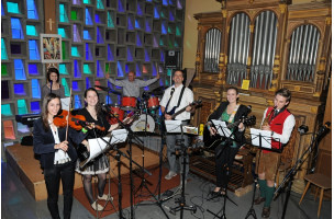 Mark Sixteen - Fotofrosch