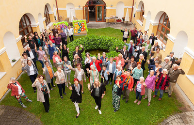 Die ehrenamtliche Arbeit im Haus der Frauen ist so bunt wie wir selbst!