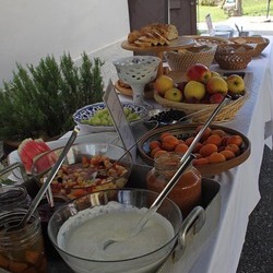 Regionale & saisonale Köstlichkeiten am Buffet