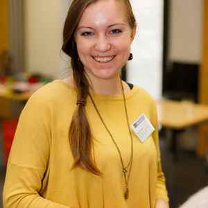 Frühjahrsputz im Büro / Gerd Neuhold, Sonntagsblatt